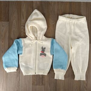 Vintage Sears Infant 24 Months 2pc Hooded Sweater Pants Set Ivory & Blue‎ Bunny
